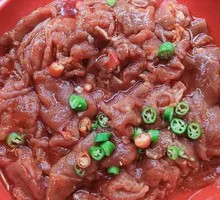 Fresh Chili Beef