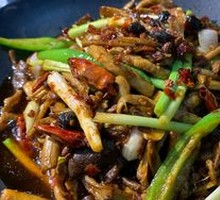 Braised Beef with Tea Tree Mushroom