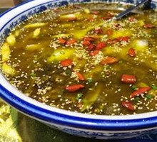 Pickled Mustard Greens with Tofu and Fish Balls
