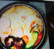 Three Delicacies Vegetarian Rice Noodles