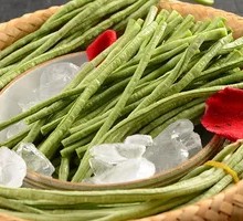 Dried Kidney Beans Stewed with Preserved Pork Ribs