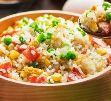 培根蛋炒饭