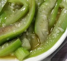 Stir-Fried Loofah