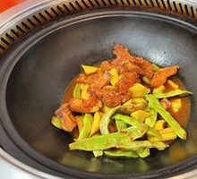 Stir-fried in Iron Pot