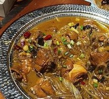 Chicken Stewed with Mushrooms and Vermicelli