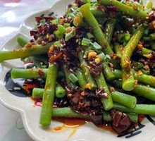 Cold-mixed green beans