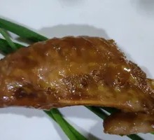 Spiced Braised Chicken Wings