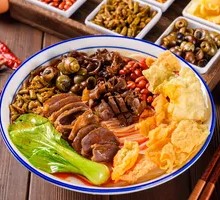 Siyi Signature Braised Snail Noodles (Bestseller Recommendation)
