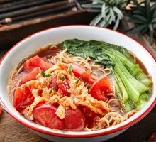 Tomato and Egg Noodles