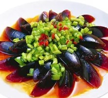 Green Pepper and Century Egg