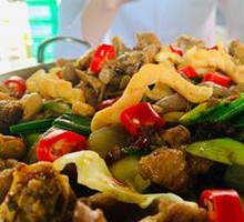 Dry Pot Chicken and Dry Pot Spare Ribs