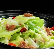 Oil渣 Stir-fried with Tender Cabbage