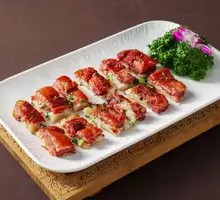 Scented Pan-Fried Camphor and Tea Rice Duck