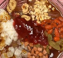 Chilled Glutinous Rice Balls