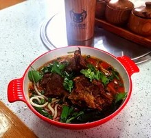 Braised Pork Spine Noodles