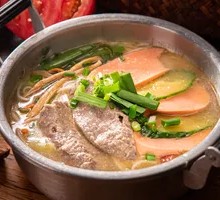 Three Fresh Bone Soup Rice Noodles