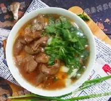 Braised Pork Intestines Knife-Sliced Noodles