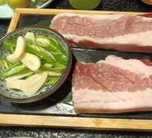 Steamed Pork Belly with Glutinous Rice