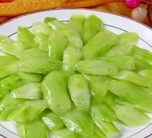 Stir-Fried Loofah