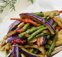 Stir-Fried Green Beans with Eggplant Strips