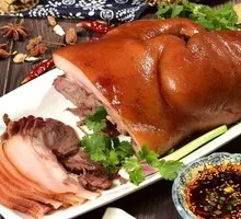 Signature Fragrant Braised Pig's Head