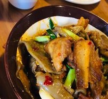 Sichuan-style Pork with Taro Noodles