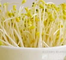 Bean sprouts