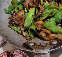 Three-Generation Twice-Cooked Pork