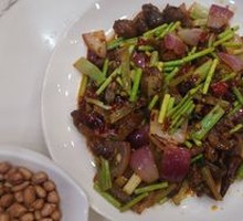 Spicy Pork Intestines Stir-fry