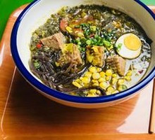Sour Soup Noodles with Charred Flavor
