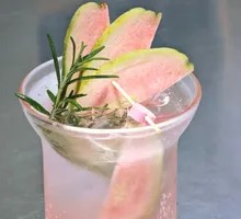 芭乐气泡水