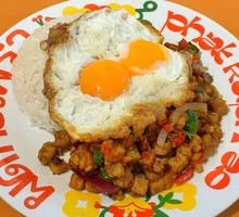Mixed Stir-fried Pork with Spices