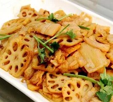Stir-Fried Lotus Root with Pork