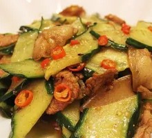 Cucumber and Pork Shreds