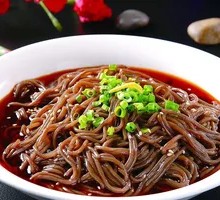 Cold-mixed fern root noodles
