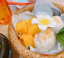 Coconut Mango Sticky Rice