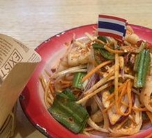 Mom's Hand-Crushed Chicken Feet