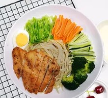 Sichuan-style Tengjiao Chicken Leg Spaghetti