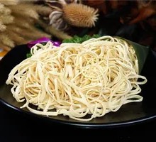 Shredded Tofu with Noodles