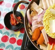 Military-style Hot Pot
