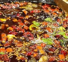 Spicy Frog and Fish All-you-can-eat