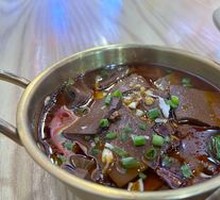 Sichuan-style Duck Blood Hot Pot