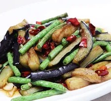 Eggplant and Green Beans Stir-fry