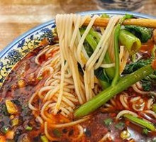 Fish-flavored Pork Noodles