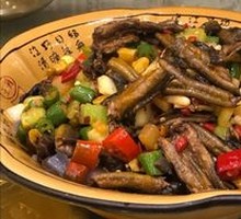 Sichuan-style Eel with Pickled Chili