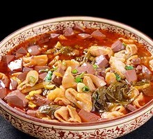 Pickled Cabbage and Pig Intestine Rice Noodles