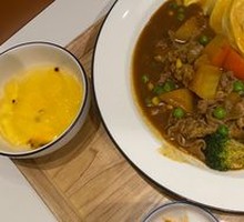 Beef Curry Omelette Rice