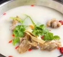 Signature Beef Bone Broth Hot Pot Base 38 Yuan