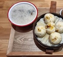 Emperor Sauce Pork Steamed Bun