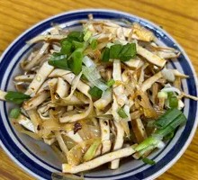 Pickled Onion Tofu Cubes